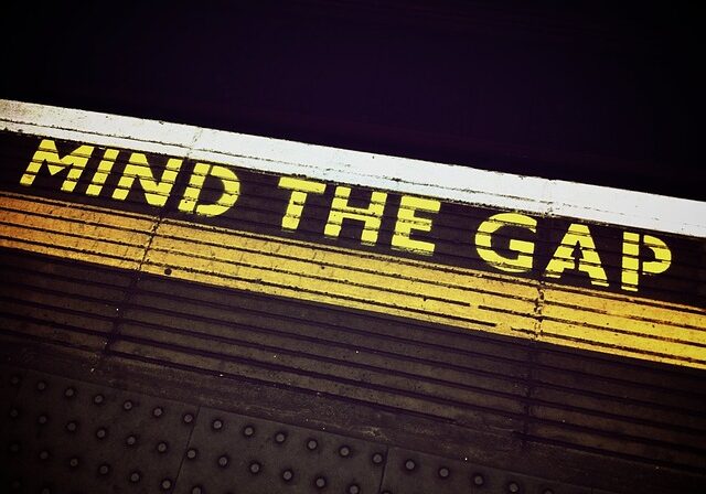 mind-the-gap-1876790_640 mind-the-gap-1876790_640